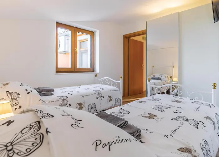 Amazing In With Wifi